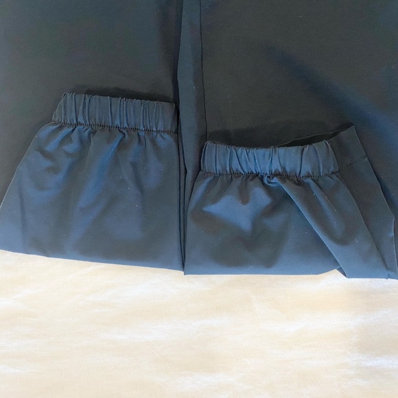 Banana Republic Men's Motion Tech Hybrid Pant Jogger - 32x30 - Picture 11 of 13